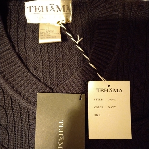 Sweater - Picture 5 of 6